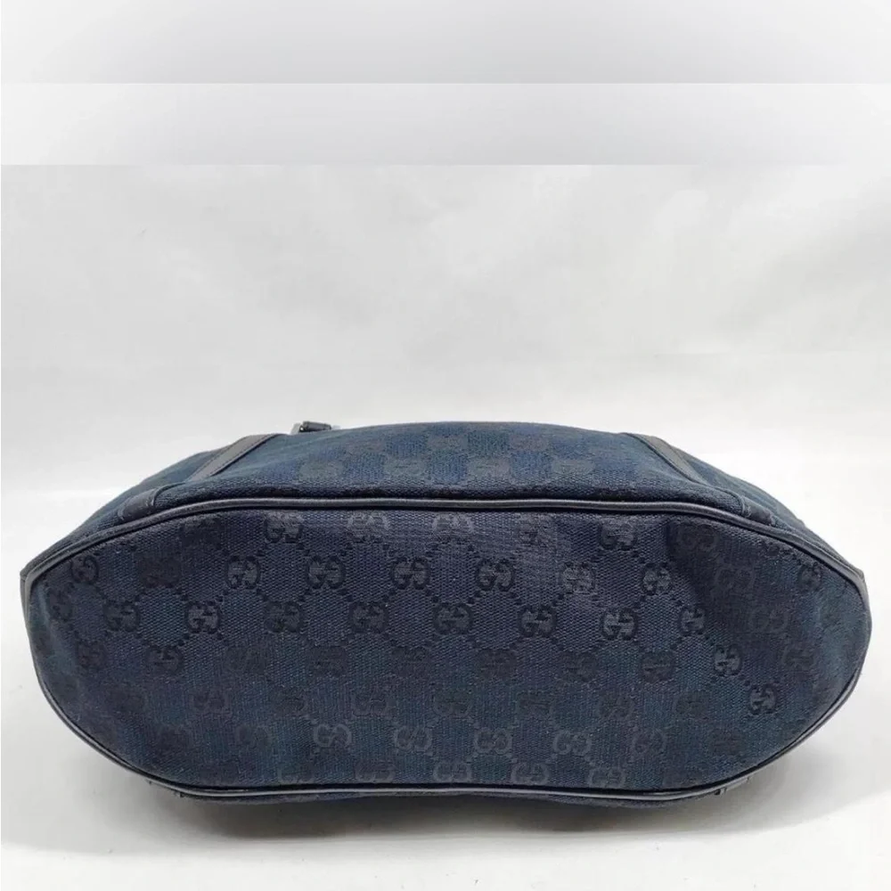 Gucci logo black bag